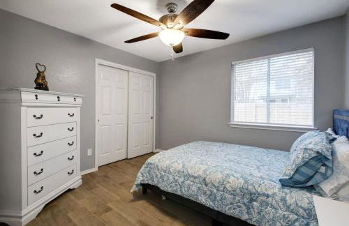 Modern 4 Bedroom Home in Cedar Park - Foto 23