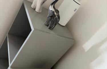 2 Bed Apartment Near Yeovil Hospital & Leonardo - Foto 25