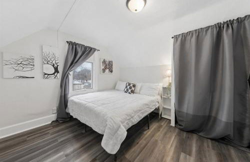 Updated 3-Bed Off Como Lake on Charming Cul-De-Sac - Foto 3