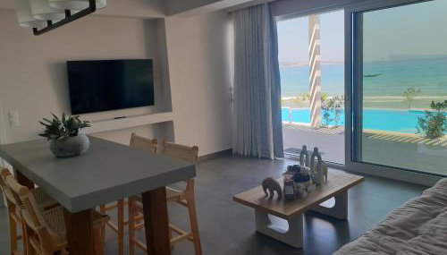 Paralia Luxury Suites - Foto 3