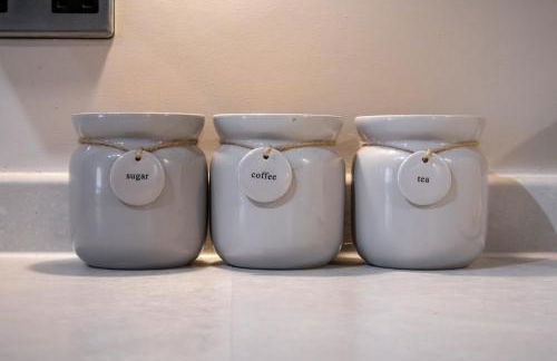 Modern 2 Bed Apartment Near Gatwick - Foto 8