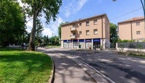 Family Home - Green & Quiet Area - Foto 2