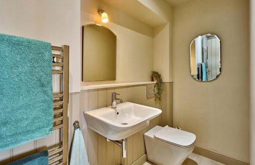 Charming townhouse with sunny garden - Foto 43