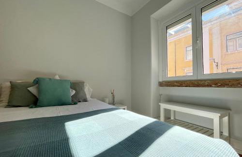 Central Retreat by the River, by TimeCooler - Foto 23