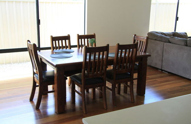 Southern River Family Accommodation - Foto 5