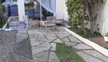 Studio Canapé convertible 2 pers avec jardin et parking clos - Foto 5