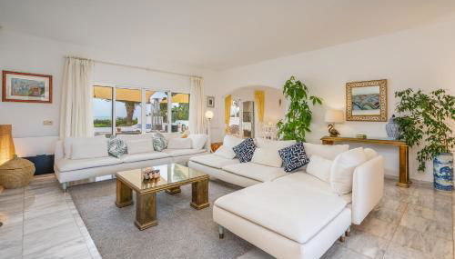 Spacious villa with sea view, tennis & golf garden #1963 - Photo 5