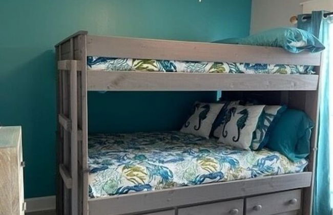 Tequila Sunrise 4 Bedroom Home by RedAwning - Photo 2