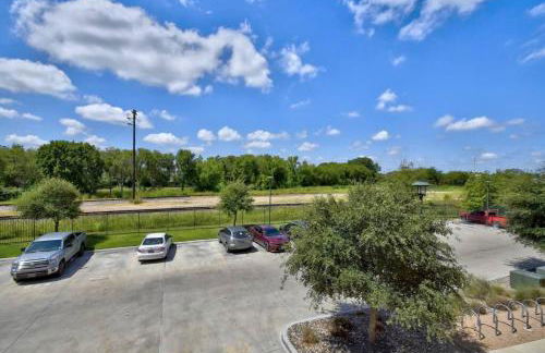 Bright Stylish Studio Near Downtown - Foto 31