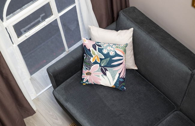 Bob W Commercial House - Photo 22