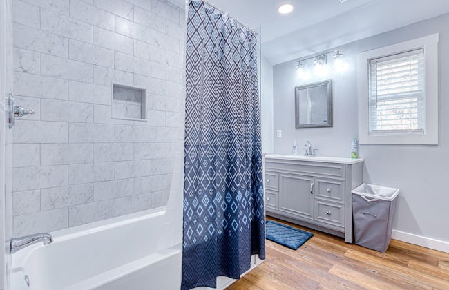 4BR Lodge on Wolf Creek – Fishing, Hiking, New River Fun & Hokie Weekends - Foto 31