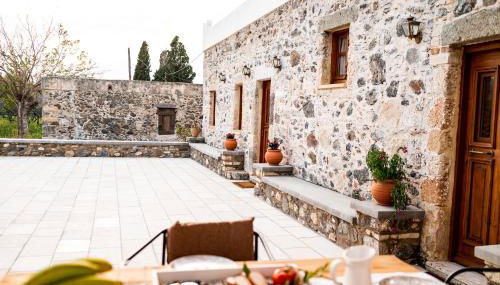 Paradisi Stone House - Photo 2