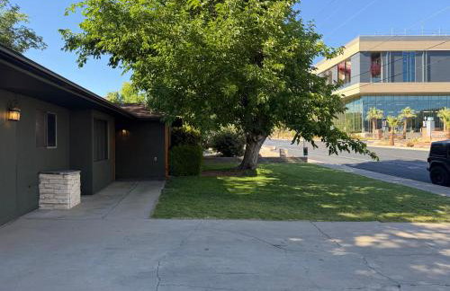St George Family Getaway with Fire Pit, Ping Pong and Pet-Friendly Amenities - Foto 10