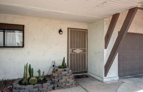 Renovated private in the heart of Old Town Scottsdale, pool & hot tub, outdoor bar & kitchen, walk to shops & bars - Foto 26
