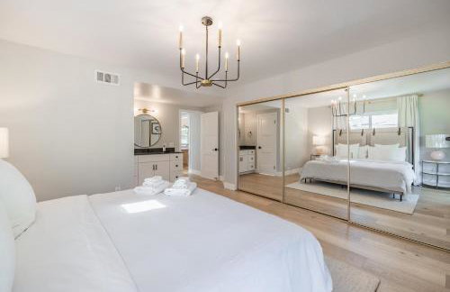 #Marbella Lane - Cozy Modern Home with Relaxing Design & Pool - Foto 33