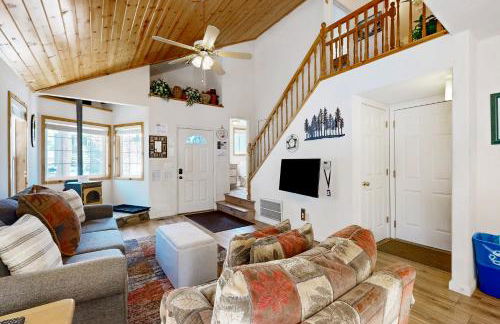 Little Pinecone Retreat - Photo 18