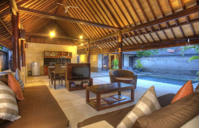 Gili Villas - Photo 2
