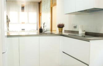 Elegante Apartamento LAUD1 - Nuevo/Familia/Wifi/TV - Foto 18