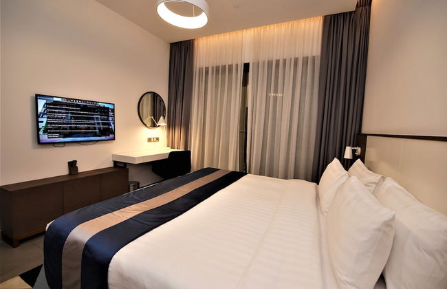 Abar Hotel Apartments - Photo 16