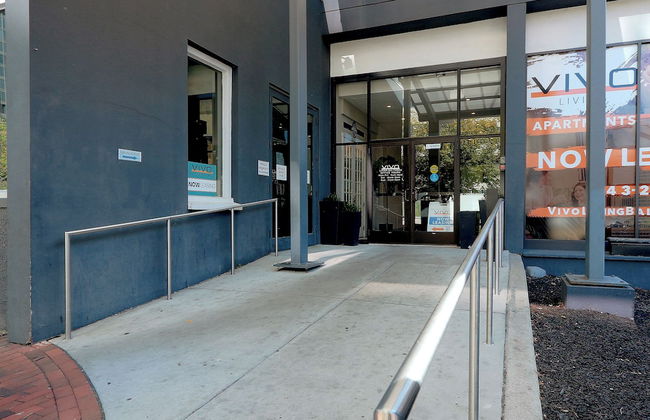 Chase at Baltimore Harbor - Foto 29