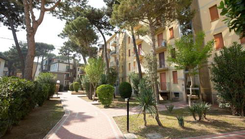 Beach holiday Delfini - Foto 1, Garden, Garden view