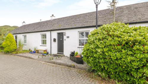 Grebe Cottage - Photo 1