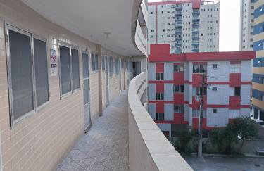 Apartamento pé na Areia com Garagem no Centro - Foto 31