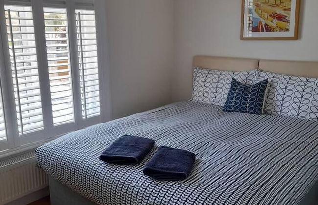 Impeccable 3 bed 2 Bath Central Cowes Cottage - Foto 1