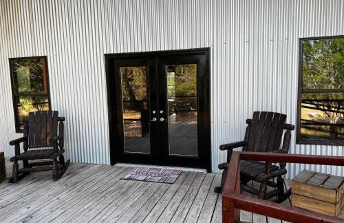 Nueces River Cabins-Elm Cabin - Foto 18