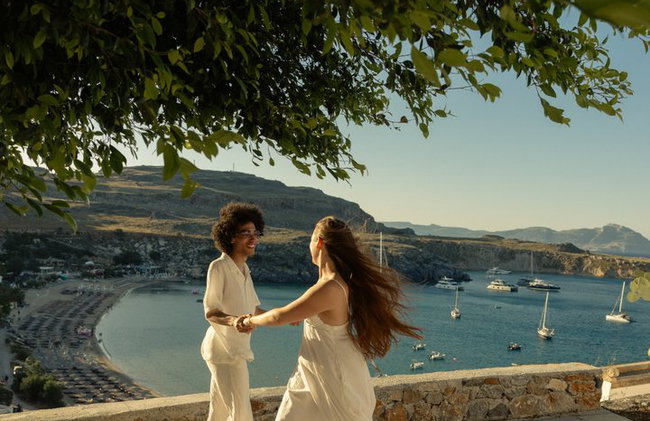 Professional Photoshoot in Lindos - Photo 2