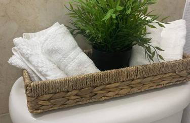 Sleeps 3, Cozy, Boho Style, in the heart of Miami -free parking - Foto 39