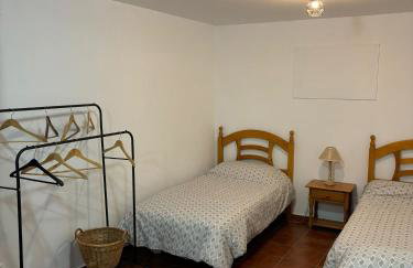 RuralRusticHome - Photo 38