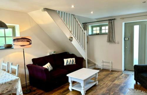 Little Bream - pretty cosy cottage, sea views, walk to the beach - Foto 19