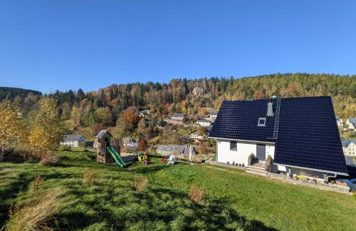 Ferienwohnung Mühl - Familienfreundlich, 2 Schlafzimmer, großes Grundstück, Erzgebirge - Foto 8