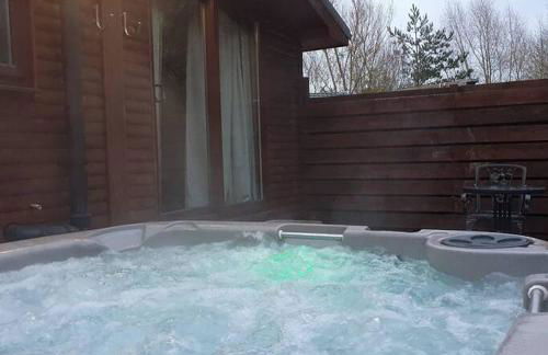 Wild Oats Lodge 11 - Yellowtop Country Park - Hot Tub - Yorkshire - Foto 2