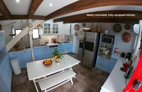 KIVERI 1876 traditional seafront cottage - Photo 21