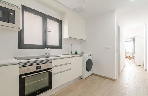 Lupama Suite Rooftop Pool, Sea Views, 2 min to Beach - Foto 18