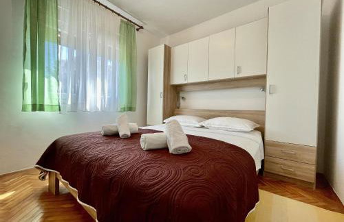 Apartments Veli Rat - Photo 9