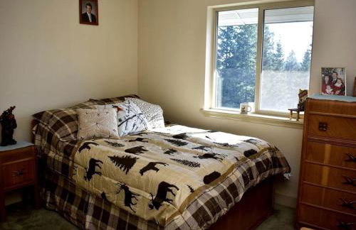 Off-The-Grid Cottage Rental with 360-Degree Mountain Views near Cascade, Idaho - Foto 4