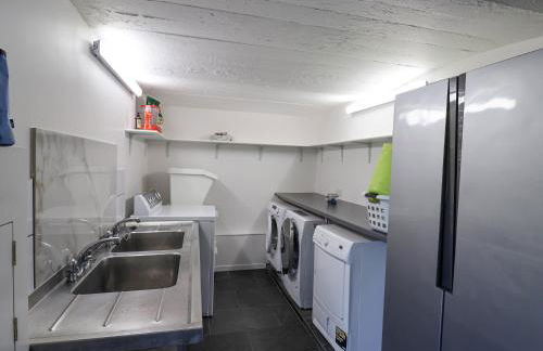 Red House - Photo 47