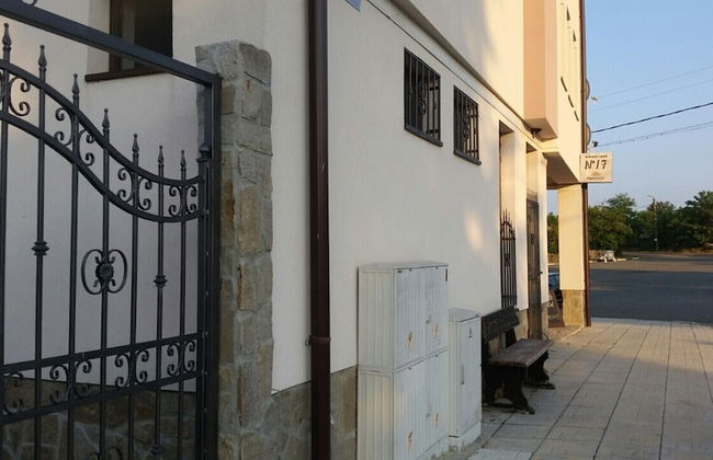 Inviting 1-bed Apartment in Aleksandrovo - Foto 33