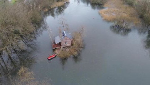 Cabane atypique sur une Île - Foto 3
