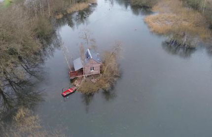 Cabane atypique sur une Île - Foto 3