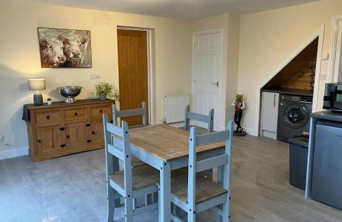 Honeyberry Cottage -PART OF ALTON COTTAGES - Foto 8