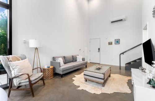 Airy and Open Corner Loft - 92 Walkscore - Foto 22