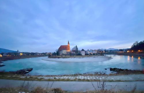 Ferienwohnung an der idyllischen Salzachschleife Nähe Salzburg - Foto 1