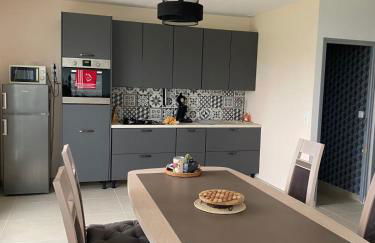 Maison Pro Le Blanc - 3 chambres - Foto 1