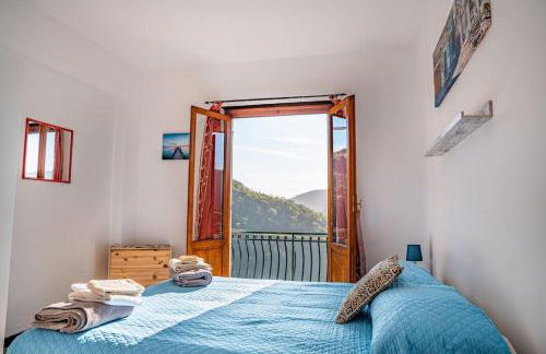 [Rainbow house]- with Jacuzzi-wifi-garden-balcony-parking - Photo 6