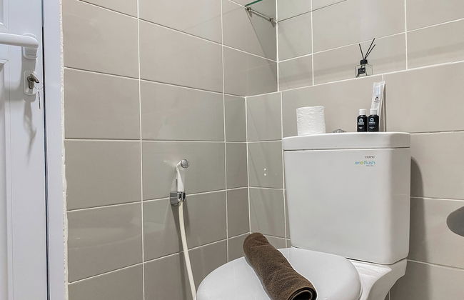 Good And Homey Studio Apartment At Springhill Terrace Residence - Foto 13