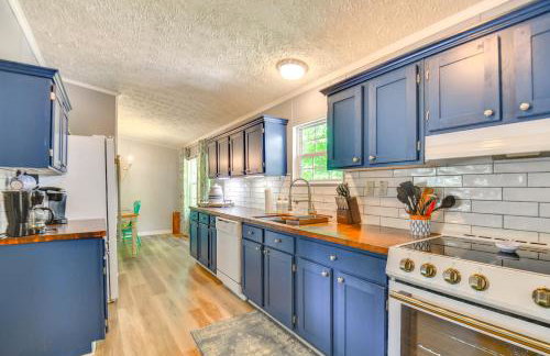 Private Dock Pet-Friendly Home on Lake Sinclair - Foto 3